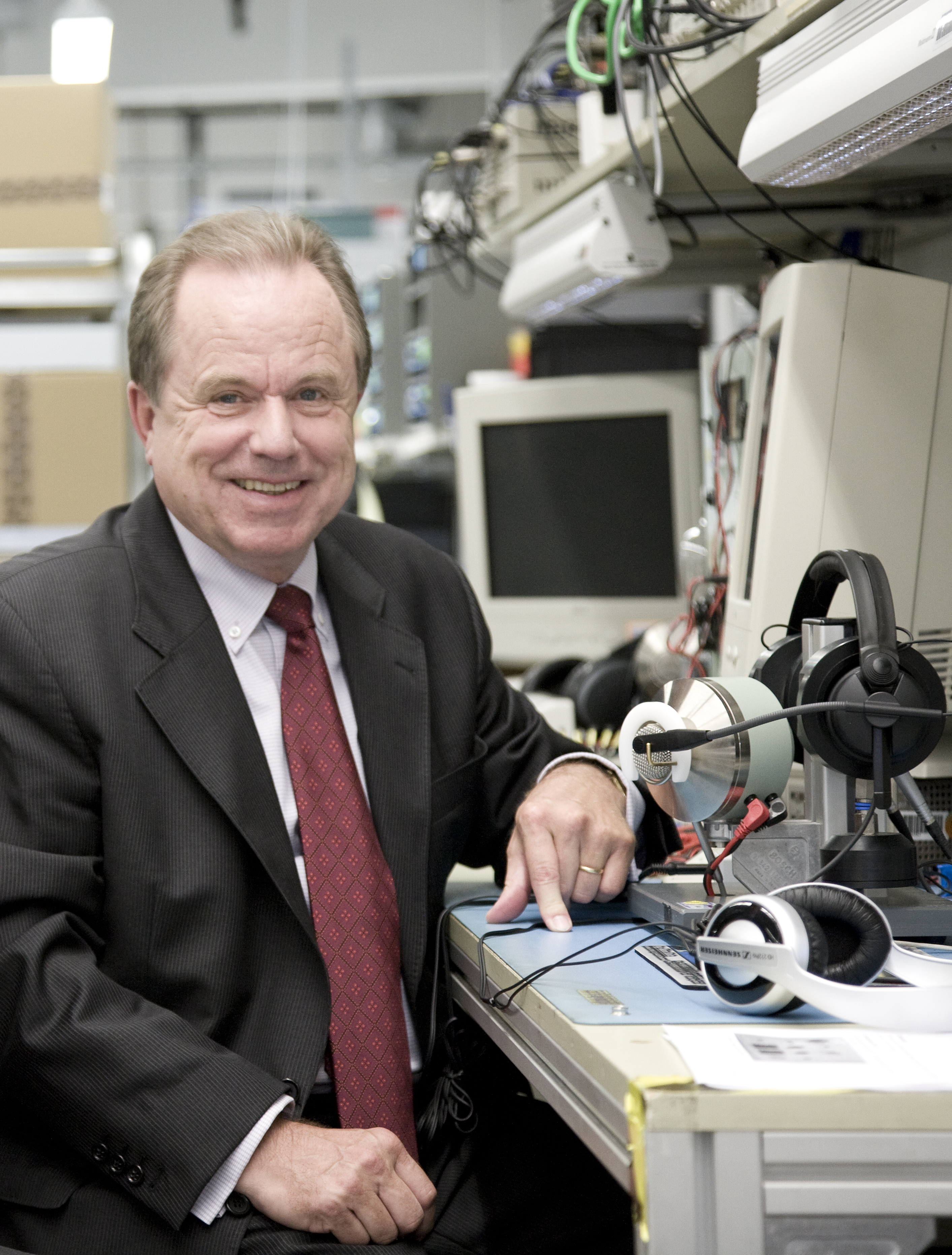 Prof. Dr. sc. techn. Jörg Sennheiser